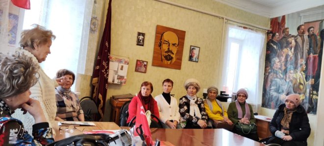 Ефремовский ГК КПРФ провёл круглый стол «СТАЛИН И.В. - ИСТОРИЯ НАШЕЙ СТРАНЫ»