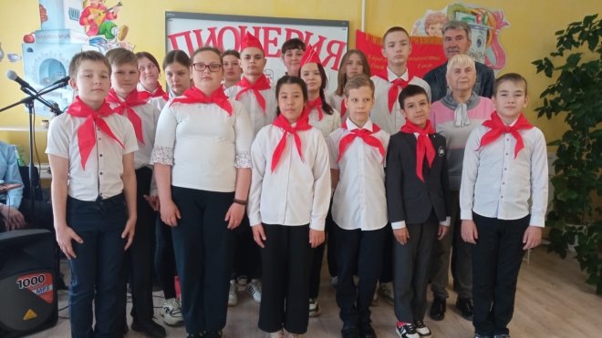 В Тульской области продолжается приём школьников в пионеры