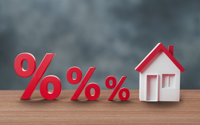 Ставки по ипотеке выросли до 23%