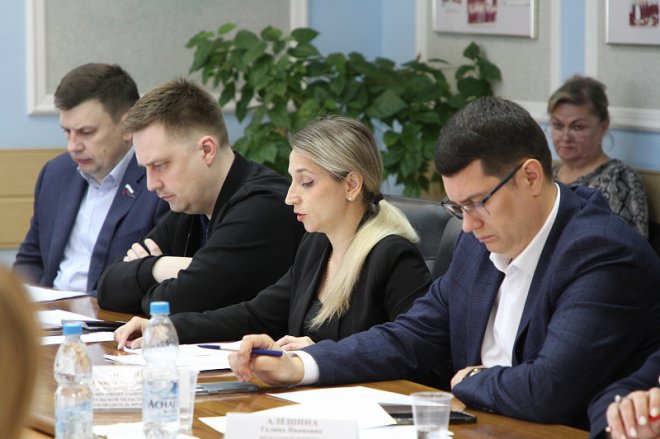 Светлана Белоус приняла участие в заседании Совета Тульской областной Думы.