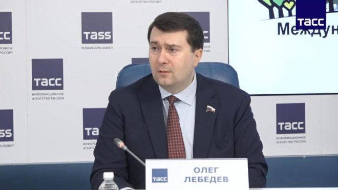 Олег Лебедев вместе с руководителем Рослесхоза Иваном Советниковым на пресс-конференции в ТАСС рассказали о цифровизации лесного хозяйства России
