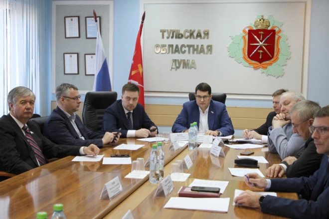 Алексей Лебедев провел очередное заседание Комитета по местному самоуправлению Тульской областной Думы