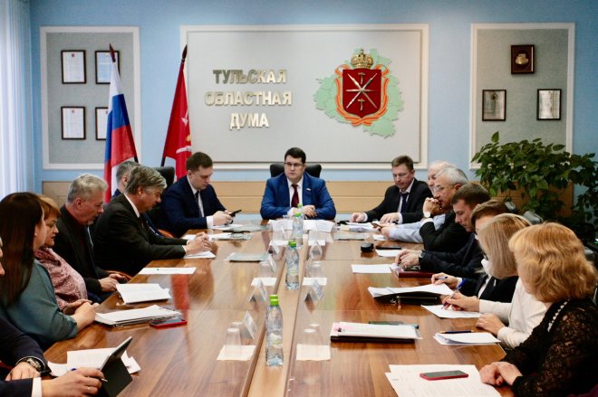 Алексей Лебедев провел очередное заседание Комитета по местному самоуправлению Тульской областной Думы