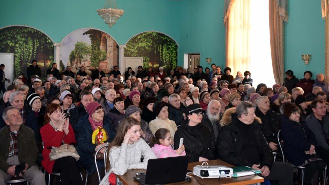 Депутат-коммунист Алексей Лебедев провел встречу с жителями Пролетарского округа Тулы