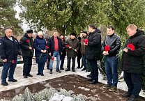 Коммунисты Тульской области почтили память народного Губернатора Тульской области В.А. Стародубцева. Коммунисты Тульской области почтили память народного Губернатора Тульской области В.А. Стародубцева.
