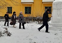 В Ефремове возложили цветы к памятнику Ф.Энгельсу в день 202-ой годовщины со дня его рождения В Ефремове возложили цветы к памятнику Ф.Энгельсу в день 202-ой годовщины со дня его рождения