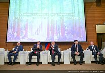 Г.А. Зюганов выступил в Госдуме на круглом столе по теме: «Законодательное регулирование и правоприменение в лесном комплексе Российской Федерации»
