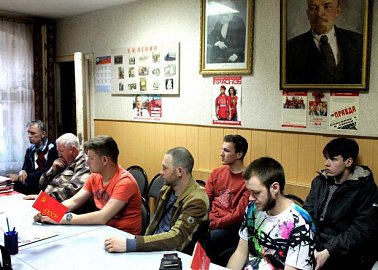 Навстречу Международному дню солидарности трудящихся