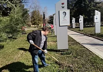 Тульские коммунисты привели в порядок Аллею Героев и памятник В.И. Ленину в г. Венёве Тульские коммунисты привели в порядок Аллею Героев и памятник В.И. Ленину в г. Венёве