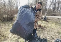 Тульские коммунисты проводят ленинские субботники по всему региону. Тульские коммунисты проводят ленинские субботники по всему региону.