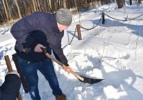 Коммунисты призывают помнить уроки истории