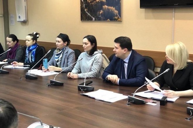 Олег Лебедев провёл встречу с представителями научной и педагогической общественности