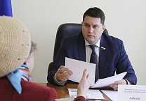 Алексей Лебедев провёл приём граждан