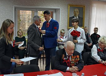На круглом столе в Туле, посвященном годовщине Великого Октября, выступили Николай Арефьев и Сергей Удальцов