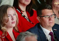 Руководитель фракции КПРФ в Тульской областной Думе, председатель комитета по местному самоуправлению, первый секретарь Тульского обкома КПРФ Алексей Лебедев посетил выставку в Национальном центре «Россия» в Москве, где проходит неделя Тульской области Руководитель фракции КПРФ в Тульской областной Думе, председатель комитета по местному самоуправлению, первый секретарь Тульского обкома КПРФ Алексей Лебедев посетил выставку в Национальном центре «Россия» в Москве, где проходит неделя Тульской области