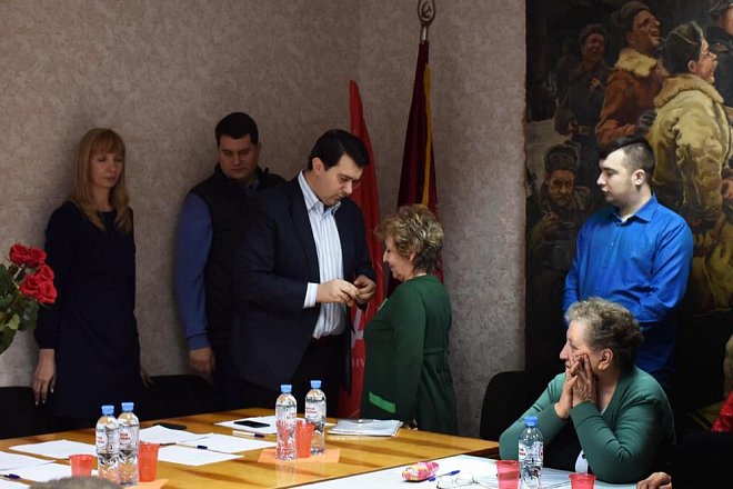 Олег Лебедев на Пленуме обкома призвал всемерно поддержать кандидатуру Павла Грудинина