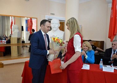 ЦК КПРФ поздравил с юбилейным днем рождения Татьяну Косареву