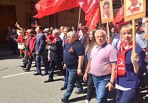 В День Победы тульские коммунисты приняли участие в праздничных мероприятиях КПРФ в столице