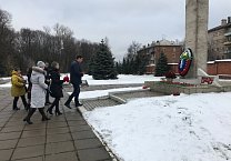 В день окончания обороны оружейной столицы тульские коммунисты почтили память погибших в годы Великой Отечественной войны В день окончания обороны оружейной столицы тульские коммунисты почтили память погибших в годы Великой Отечественной войны