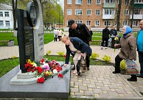 Кимовские коммунисты почтили память жертв чернобыльской катастрофы Кимовские коммунисты почтили память жертв чернобыльской катастрофы