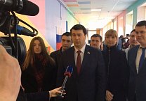 Олег Лебедев голосует на выборах Президента