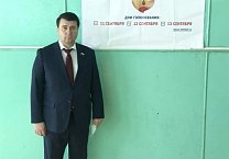 Олег Лебедев продолжил объезд избирательных участков в Рязанской области.