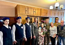 В Тульской области депутаты-коммунисты и секретари в преддверии 80-летия Великой Победы поздравляют ветеранов В Тульской области депутаты-коммунисты и секретари в преддверии 80-летия Великой Победы поздравляют ветеранов