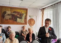 Коммунисты Ефремовского ГК КПРФ провели торжественное партсобрание в День Международной солидарности трудящихся Коммунисты Ефремовского ГК КПРФ провели торжественное партсобрание в День Международной солидарности трудящихся