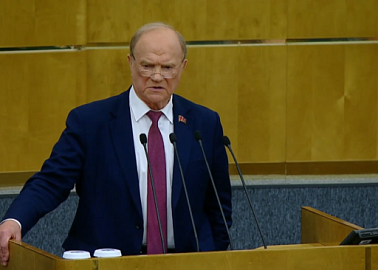 Геннадий Зюганов: “Если не хотим рухнуть, нужно принципиально менять курс”