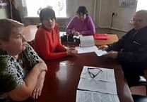 Ефремовские депутаты-коммунисты провели прием граждан