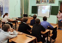Ефремовский ГК КПРФ провёл очередной патриотический урок к 84-ой годовщине освобождения г.Ефремова от немецких захватчиков