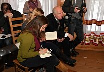 Встреча Павла Грудинина с иностранными журналистами в совхозе имени Ленина Встреча Павла Грудинина с иностранными журналистами в совхозе имени Ленина