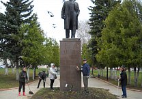 Веневский райком КПРФ продолжил серию Ленинских коммунистических субботников в Тульском регионе