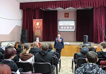 Накануне дня рождения Ленинского Комсомола, коммунисты Ефремовского ГК КПРФ провели красный автопробег Накануне дня рождения Ленинского Комсомола, коммунисты Ефремовского ГК КПРФ провели красный автопробег