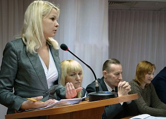 Коммунисты провели  стол по поддержке пчеловодства, на котором выступил Г.А. Зюганов. Фоторепортаж. 