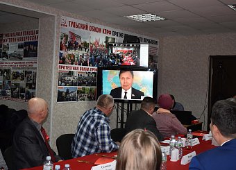 На круглом столе в Туле, посвященном годовщине Великого Октября, выступили Николай Арефьев и Сергей Удальцов