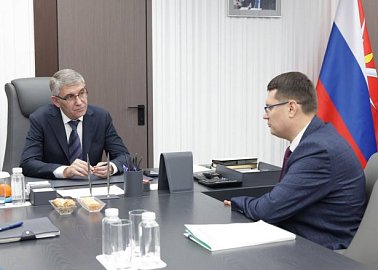 29 декабря Губернатор Тульской области Дмитрий Миляев встретился с руководителем Тульского областного отделения партии КПРФ Алексеем Лебедевым