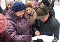 Олег Лебедев продолжает встречи с жителями Рязани, на которых рассказывает о конституционных поправках КПРФ Олег Лебедев продолжает встречи с жителями Рязани, на которых рассказывает о конституционных поправках КПРФ