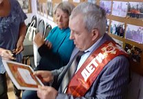 Ефремовские коммунисты провели встречу с земляками - "детьми войны"
