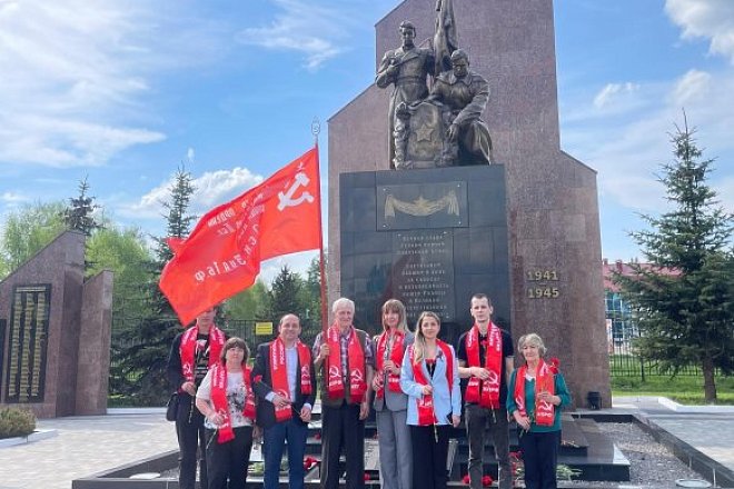 Тульские коммунисты провели мероприятия в честь Великой Победы