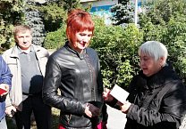 Ефремовские коммунисты приняли в свои ряды новых товарищей