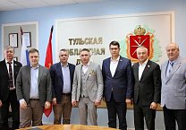 Председатель комитета по местному самоуправлению Тульской областной Думы Алексей Лебедев провел очередное заседание комитета Председатель комитета по местному самоуправлению Тульской областной Думы Алексей Лебедев провел очередное заседание комитета