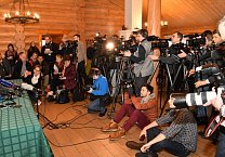Встреча Павла Грудинина с иностранными журналистами в совхозе имени Ленина Встреча Павла Грудинина с иностранными журналистами в совхозе имени Ленина