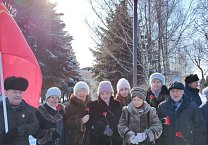 Ефремовские коммунисты приняли участие в торжественном митинге ко Дню защитника Отечества 