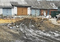 Кимовские коммунисты провели рейд, и выявили массу нарушений в содержании контейнерных площадок города