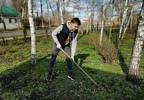 Коммунисты Кимовского района провели субботники в честь 152-й годовщины со дня рождения В. И. Ленина и 77 -й годовщины Победы в Великой Отечественной Войне