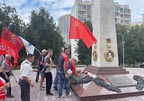 Тульский обком провел патриотический автопробег «За Родину! За народ России! За нашу Победу!»