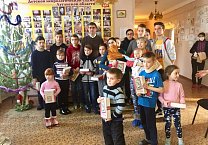 В ЛНР завершилась раздача детских новогодних подарков от КПРФ