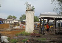 "Он стоит с простертою рукою - взгляд всё также зорок и лучист!" О состоянии тульских памятников Ленину в год 150-летнего юбилея. Памятники Ленину в год его 150-летнего юбилея