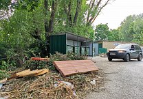Коммунисты продолжают рейды по мусорным площадкам региона: в Кимовске оценка "неуд" Коммунисты продолжают рейды по мусорным площадкам региона: в Кимовске оценка "неуд"